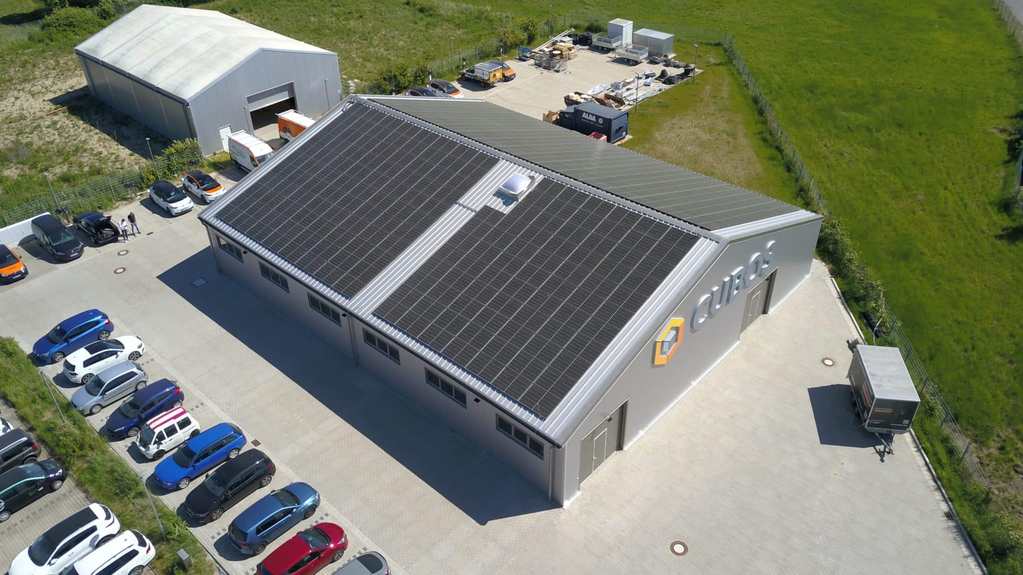 Industrial Building with HR Structures