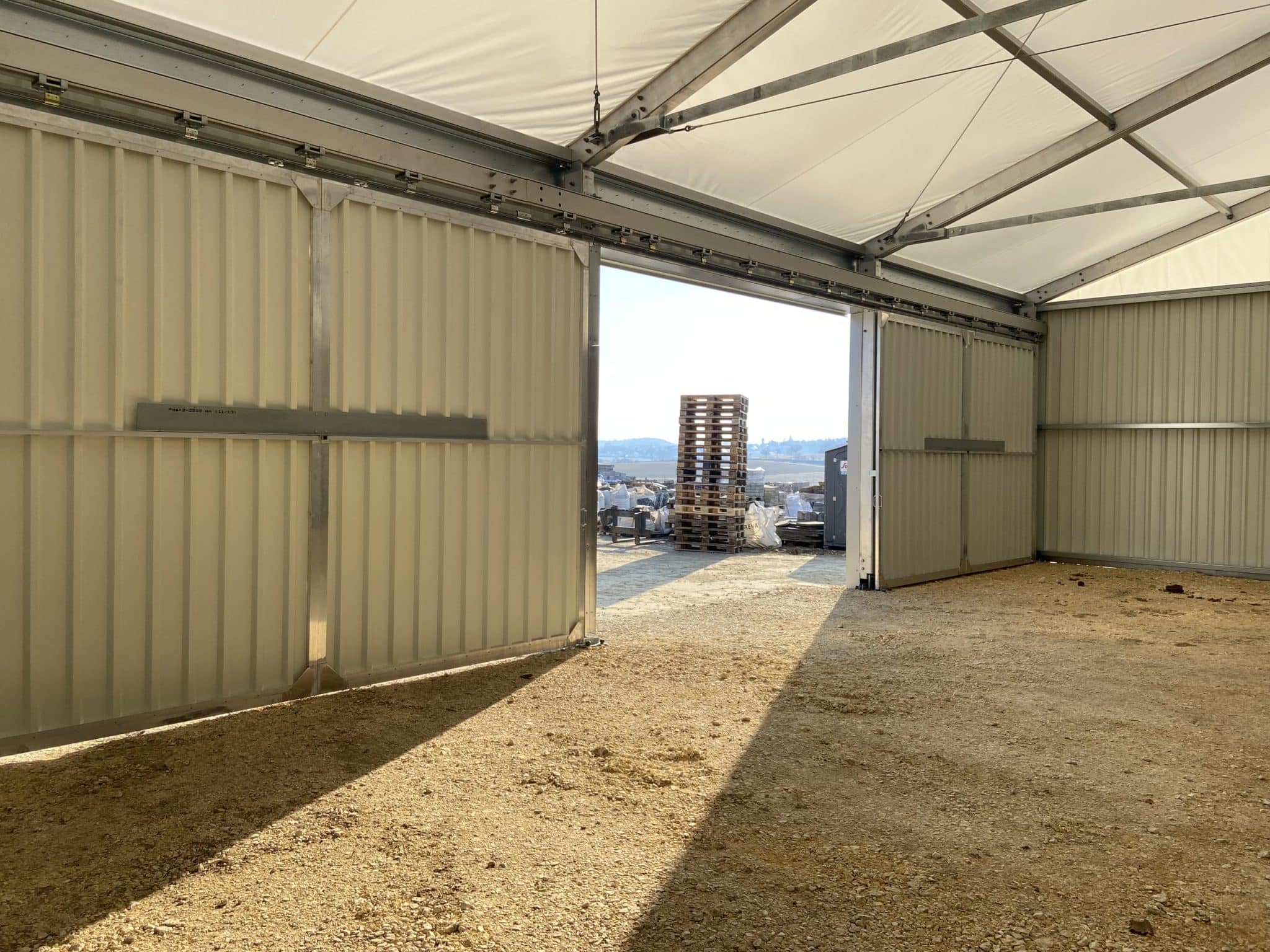 Uninsulated Warehouse Storage - HR-Structures